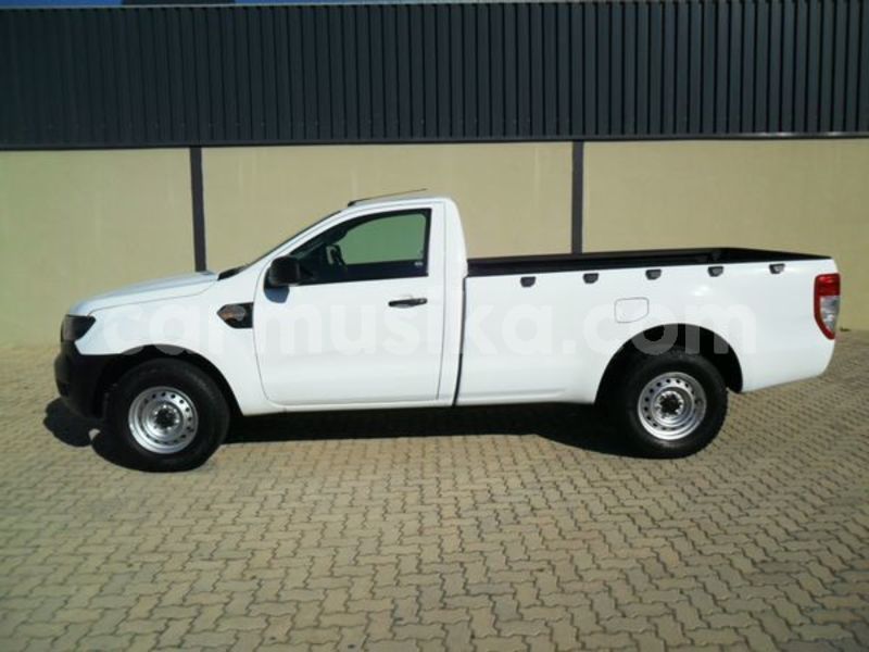 Big with watermark toyota hilux matabeleland south beitbridge 22754