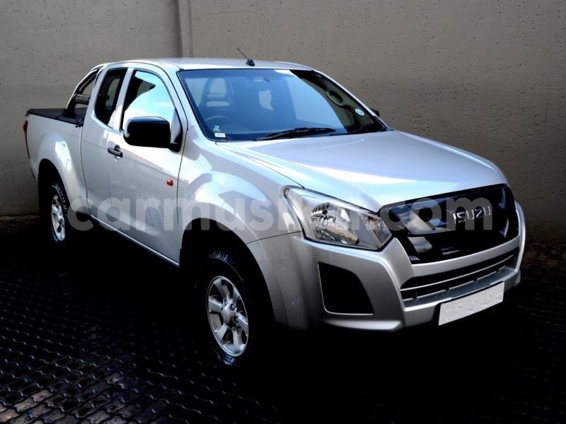 Big with watermark toyota hilux matabeleland south beitbridge 22754