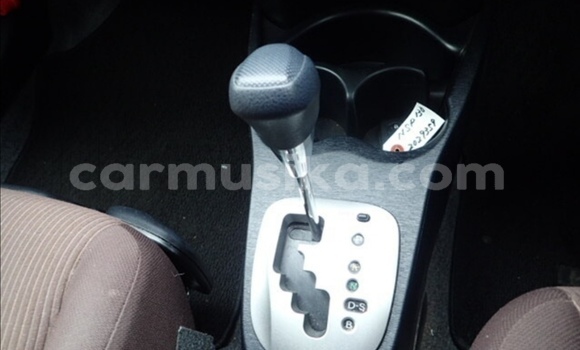 Acheter Occasion Voiture Toyota Vitz Rouge à Beitbridge, Matabeleland South Acheter Occasion Voiture Toyota Vitz Rouge à Beitbridge, Matabeleland South