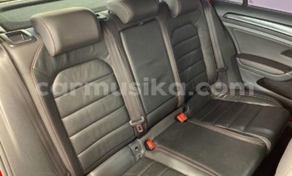 Acheter Occasion Voiture Volkswagen Golf GTI Rouge à Beitbridge, Matabeleland South Acheter Occasion Voiture Volkswagen Golf GTI Rouge à Beitbridge, Matabeleland South