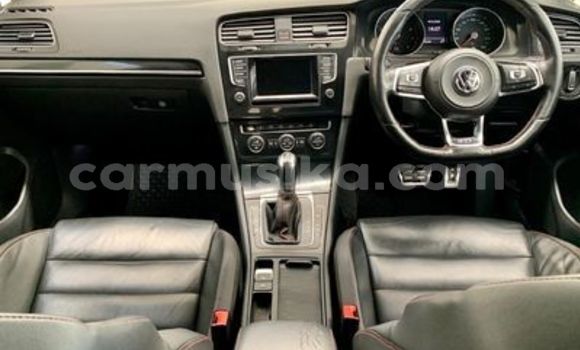 Acheter Occasion Voiture Volkswagen Golf GTI Rouge à Beitbridge, Matabeleland South Acheter Occasion Voiture Volkswagen Golf GTI Rouge à Beitbridge, Matabeleland South