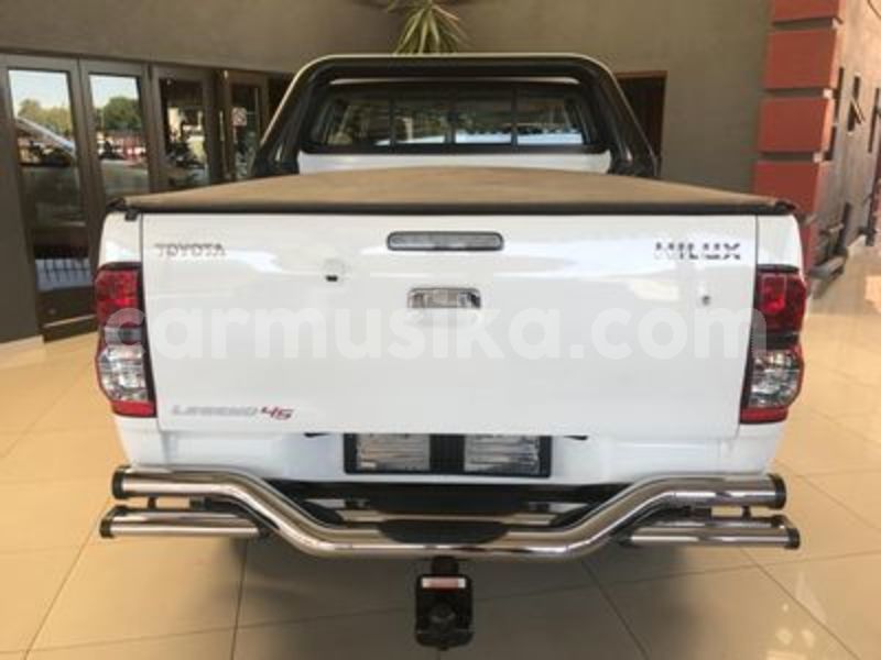 Big with watermark toyota hilux matabeleland south beitbridge 22762