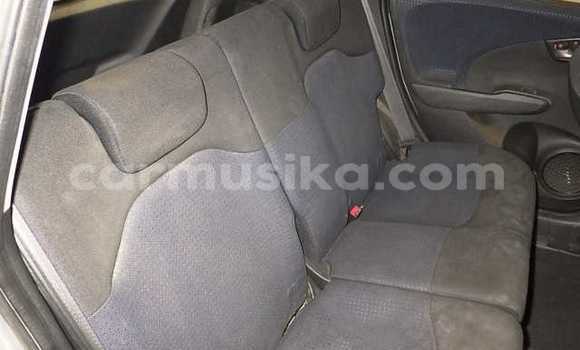 Acheter Occasion Voiture Honda Fit Gris à Beitbridge, Matabeleland South Acheter Occasion Voiture Honda Fit Gris à Beitbridge, Matabeleland South