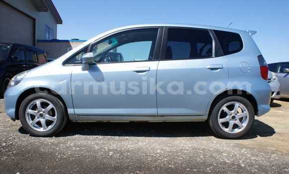 Acheter Occasion Voiture Honda Fit Bleu à Beitbridge, Matabeleland South Acheter Occasion Voiture Honda Fit Bleu à Beitbridge, Matabeleland South