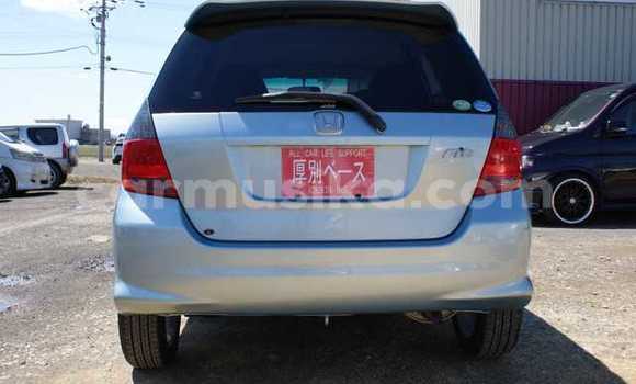 Acheter Occasion Voiture Honda Fit Bleu à Beitbridge, Matabeleland South Acheter Occasion Voiture Honda Fit Bleu à Beitbridge, Matabeleland South
