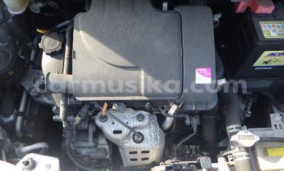 Acheter Occasion Voiture Toyota Vitz Gris à Beitbridge, Matabeleland South Acheter Occasion Voiture Toyota Vitz Gris à Beitbridge, Matabeleland South