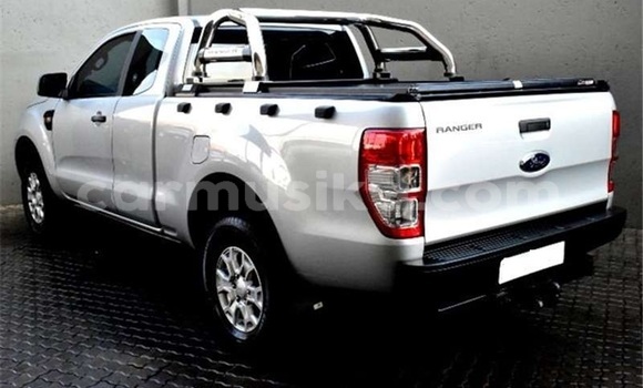 Tenga Tsaru Ford Ranger Sirivha Mota in Beitbridge in Matabeleland South Tenga Tsaru Ford Ranger Sirivha Mota in Beitbridge in Matabeleland South