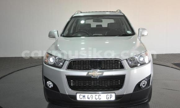 Buy Used Chevlolet Spin Silver Car in Beitbridge in Matabeleland South