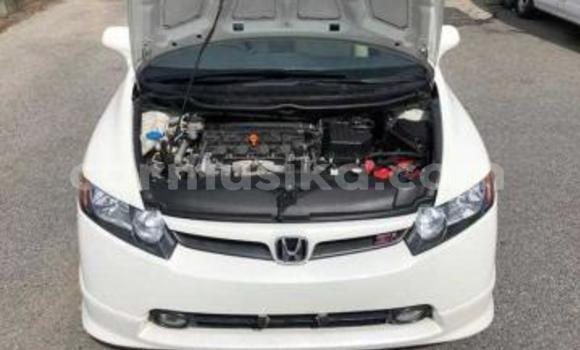 Tenga Tsaru Honda Civic Chena Mota in Beitbridge in Matabeleland South Tenga Tsaru Honda Civic Chena Mota in Beitbridge in Matabeleland South