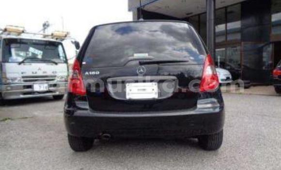 Tenga Tsaru Mercedes-Benz A200 Nhema Mota in Beitbridge in Matabeleland South Tenga Tsaru Mercedes-Benz A200 Nhema Mota in Beitbridge in Matabeleland South