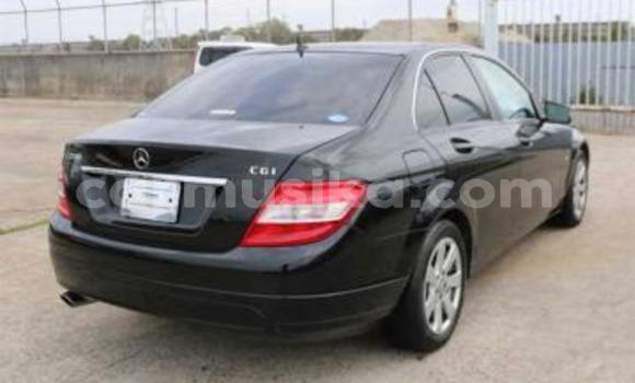 Tenga Tsaru Mercedes‒Benz C–Class Nhema Mota in Beitbridge in Matabeleland South