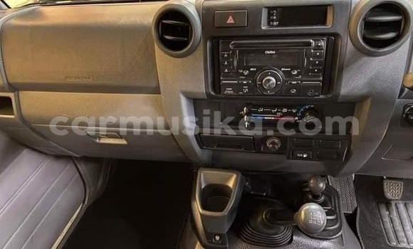 Buy Used Toyota Land Cruiser Brown Car in Beitbridge in Matabeleland South Buy Used Toyota Land Cruiser Brown Car in Beitbridge in Matabeleland South
