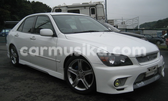 Tenga Tsaru Toyota Altezza Chena Mota in Beitbridge in Matabeleland South Tenga Tsaru Toyota Altezza Chena Mota in Beitbridge in Matabeleland South