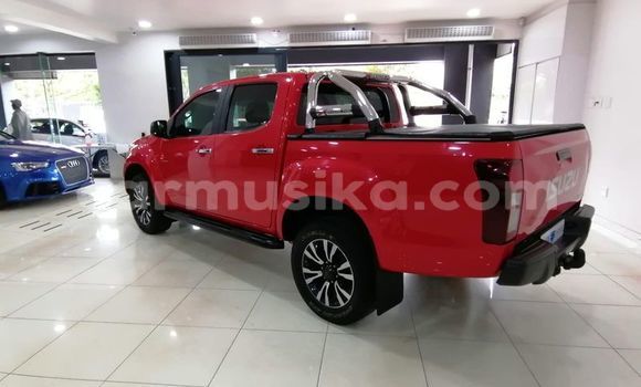 Buy Used Isuzu KB Red Car in Gweru in Midlands Buy Used Isuzu KB Red Car in Gweru in Midlands
