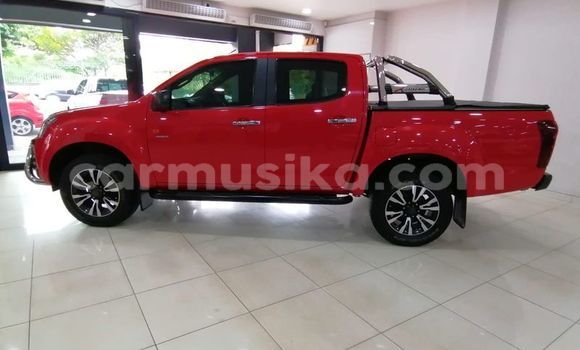 Buy Used Isuzu KB Red Car in Gweru in Midlands Buy Used Isuzu KB Red Car in Gweru in Midlands