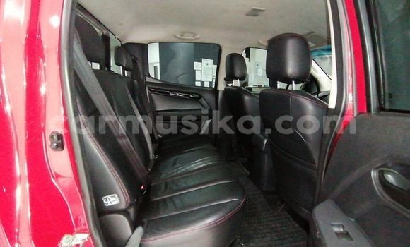 Buy Used Isuzu KB Red Car in Gweru in Midlands Buy Used Isuzu KB Red Car in Gweru in Midlands