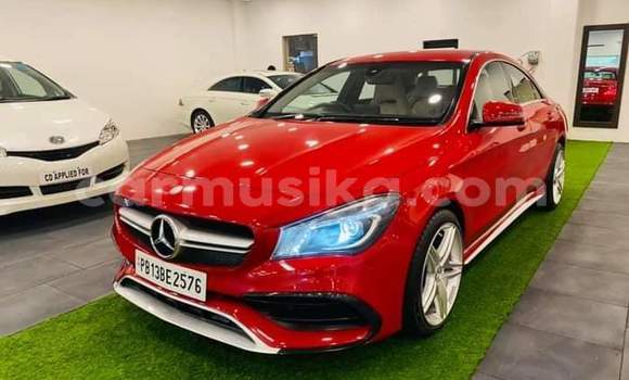 Tenga Tsaru Mercedes‒Benz AMG GLC Coupe Tsvuku Mota in Beitbridge in Matabeleland South Tenga Tsaru Mercedes‒Benz AMG GLC Coupe Tsvuku Mota in Beitbridge in Matabeleland South