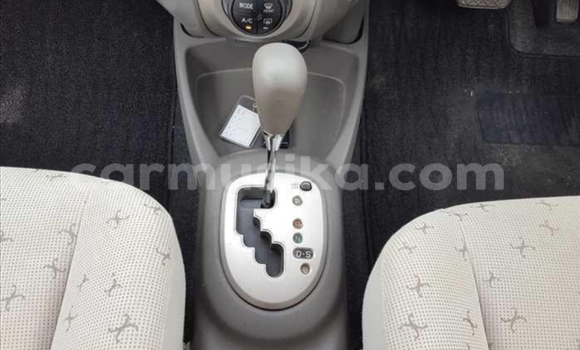 Nunua Ilio tumika Toyota Vitz Beige Gari ndani ya Beitbridge nchini Matabeleland Kusini Nunua Ilio tumika Toyota Vitz Beige Gari ndani ya Beitbridge nchini Matabeleland Kusini