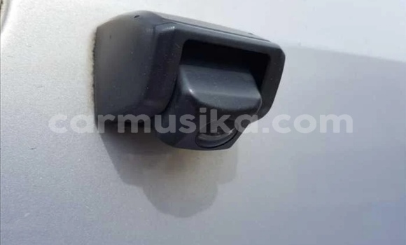 Nunua Ilio tumika Toyota Vitz Beige Gari ndani ya Beitbridge nchini Matabeleland Kusini Nunua Ilio tumika Toyota Vitz Beige Gari ndani ya Beitbridge nchini Matabeleland Kusini