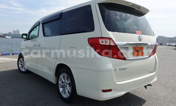 Acheter Occasion Voiture Toyota Alphard Blanc à Beitbridge, Matabeleland South Acheter Occasion Voiture Toyota Alphard Blanc à Beitbridge, Matabeleland South