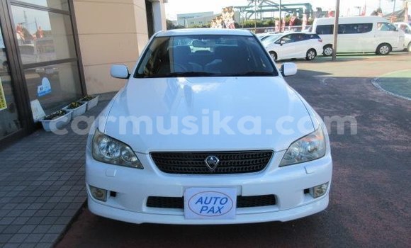 Buy Used Toyota Altezza White Car in Belvedere in Harare Buy Used Toyota Altezza White Car in Belvedere in Harare