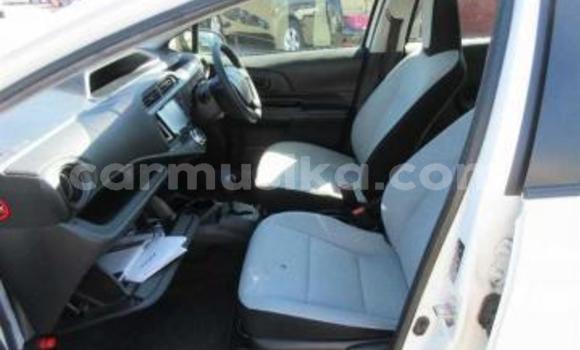 Buy Used Toyota Aqua White Car in Beitbridge in Matabeleland South Buy Used Toyota Aqua White Car in Beitbridge in Matabeleland South