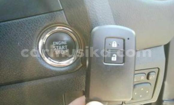 Acheter Occasion Voiture Toyota Auris Noir à Beitbridge, Matabeleland South Acheter Occasion Voiture Toyota Auris Noir à Beitbridge, Matabeleland South