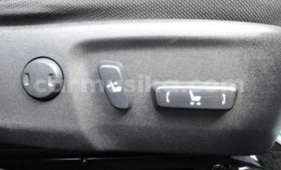 Tenga Tsaru Toyota Camry Zvimwe Mota in Beitbridge in Matabeleland South Tenga Tsaru Toyota Camry Zvimwe Mota in Beitbridge in Matabeleland South