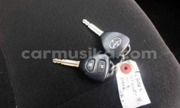 Nunua Ilio tumika Toyota Corolla Nyeusi Gari ndani ya Beitbridge nchini Matabeleland Kusini Nunua Ilio tumika Toyota Corolla Nyeusi Gari ndani ya Beitbridge nchini Matabeleland Kusini