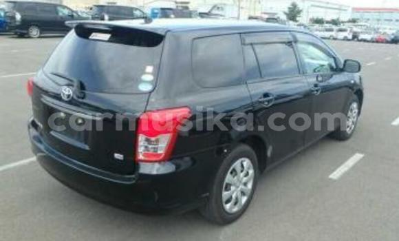 Nunua Ilio tumika Toyota Corolla Nyeusi Gari ndani ya Beitbridge nchini Matabeleland Kusini Nunua Ilio tumika Toyota Corolla Nyeusi Gari ndani ya Beitbridge nchini Matabeleland Kusini