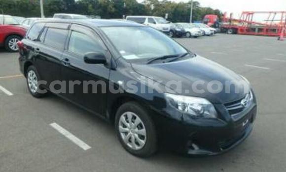 Nunua Ilio tumika Toyota Corolla Nyeusi Gari ndani ya Beitbridge nchini Matabeleland Kusini Nunua Ilio tumika Toyota Corolla Nyeusi Gari ndani ya Beitbridge nchini Matabeleland Kusini