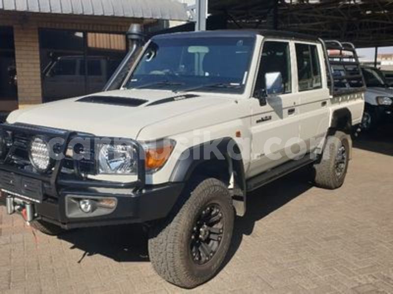 Big with watermark toyota land cruiser matabeleland south beitbridge 22844