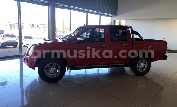 Buy Used Isuzu KB Red Car in Beitbridge in Matabeleland South Buy Used Isuzu KB Red Car in Beitbridge in Matabeleland South