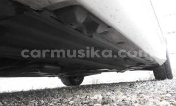 Acheter Occasion Voiture Mercedes-Benz C-Classe Blanc à Beitbridge, Matabeleland South Acheter Occasion Voiture Mercedes-Benz C-Classe Blanc à Beitbridge, Matabeleland South