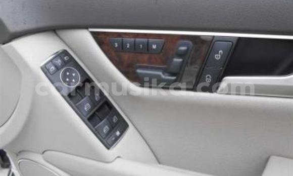 Acheter Occasion Voiture Mercedes-Benz C-Classe Blanc à Beitbridge, Matabeleland South Acheter Occasion Voiture Mercedes-Benz C-Classe Blanc à Beitbridge, Matabeleland South