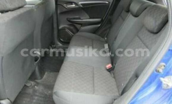 Nunua Ilio tumika Honda Fit Bluu Gari ndani ya Beitbridge nchini Matabeleland Kusini Nunua Ilio tumika Honda Fit Bluu Gari ndani ya Beitbridge nchini Matabeleland Kusini