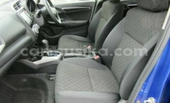 Nunua Ilio tumika Honda Fit Bluu Gari ndani ya Beitbridge nchini Matabeleland Kusini Nunua Ilio tumika Honda Fit Bluu Gari ndani ya Beitbridge nchini Matabeleland Kusini