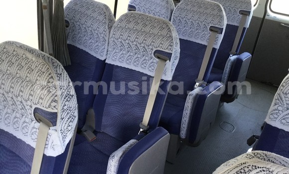 Tenga Tsaru Toyota Coaster Zvimwe Mota in Beitbridge in Matabeleland South Tenga Tsaru Toyota Coaster Zvimwe Mota in Beitbridge in Matabeleland South