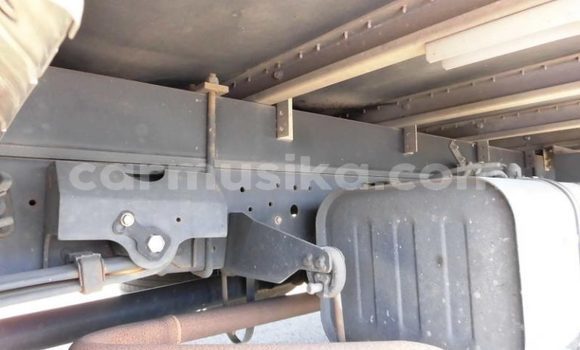 Buy Used Toyota Dyna White Truck in Beitbridge in Matabeleland South Buy Used Toyota Dyna White Truck in Beitbridge in Matabeleland South