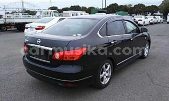 Acheter Occasion Voiture Nissan Bluebird Sylphy Noir à Beitbridge, Matabeleland South Acheter Occasion Voiture Nissan Bluebird Sylphy Noir à Beitbridge, Matabeleland South