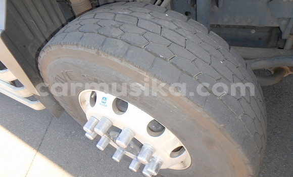 Tenga Tsaru Mitsubishi Fuso Chena Rori in Beitbridge in Matabeleland South Tenga Tsaru Mitsubishi Fuso Chena Rori in Beitbridge in Matabeleland South