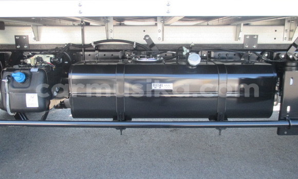 Buy Used Mitsubishi Fuso Other Truck in Beitbridge in Matabeleland South Buy Used Mitsubishi Fuso Other Truck in Beitbridge in Matabeleland South