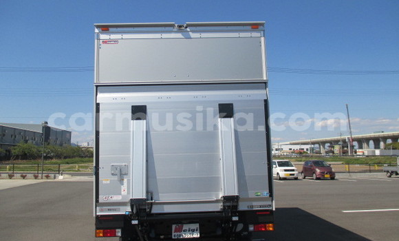 Buy Used Mitsubishi Fuso Other Truck in Beitbridge in Matabeleland South Buy Used Mitsubishi Fuso Other Truck in Beitbridge in Matabeleland South