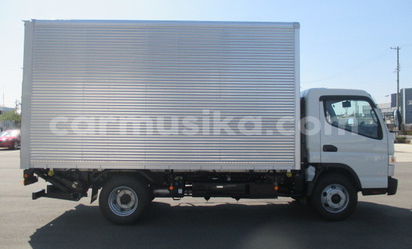 Buy Used Mitsubishi Fuso Other Truck in Beitbridge in Matabeleland South Buy Used Mitsubishi Fuso Other Truck in Beitbridge in Matabeleland South