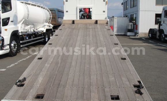 Buy Used Hino Ranger White Truck in Beitbridge in Matabeleland South Buy Used Hino Ranger White Truck in Beitbridge in Matabeleland South