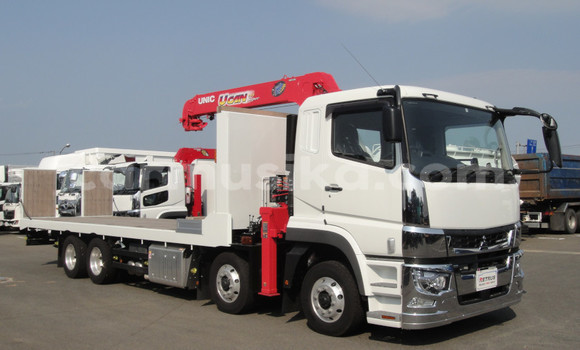 Buy Used Hino Ranger White Truck in Beitbridge in Matabeleland South Buy Used Hino Ranger White Truck in Beitbridge in Matabeleland South