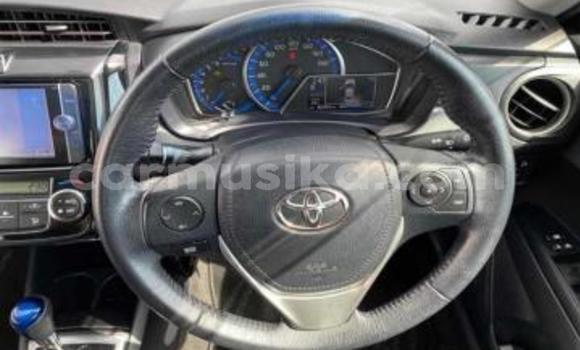 Buy Used Toyota Axio Blue Car in Beitbridge in Matabeleland South Buy Used Toyota Axio Blue Car in Beitbridge in Matabeleland South