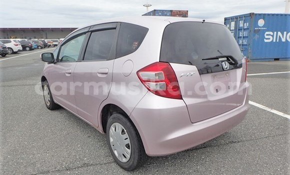 Buy Used Honda Fit Silver Car in Beitbridge in Matabeleland South Buy Used Honda Fit Silver Car in Beitbridge in Matabeleland South