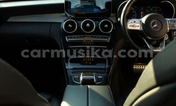 Acheter Occasion Voiture Mercedes-Benz C-Classe Blanc à Beitbridge, Matabeleland South Acheter Occasion Voiture Mercedes-Benz C-Classe Blanc à Beitbridge, Matabeleland South