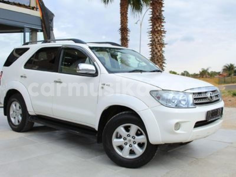 Big with watermark toyota fortuner matabeleland south beitbridge 22882